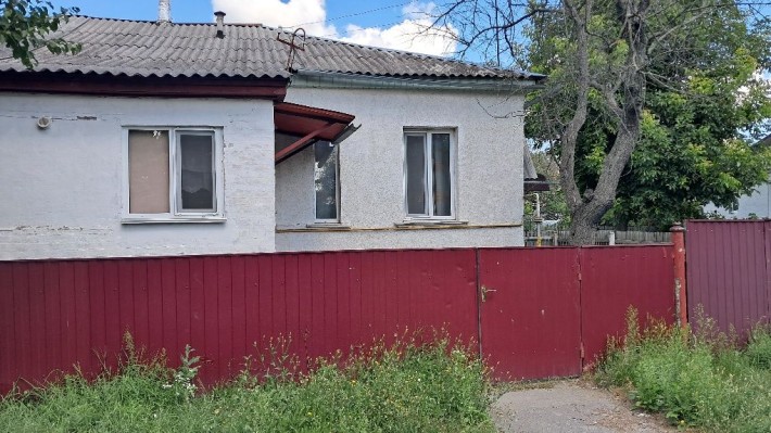 Продаж частини будинку центр міста Малин - фото 1