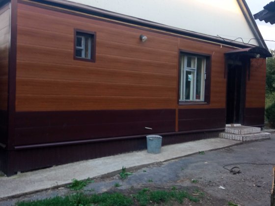 Добротное домовладение в центре Люботина Люботин