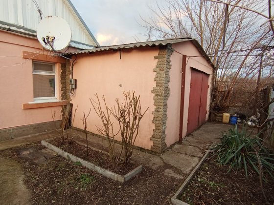 Продам дом в городе. Марганец