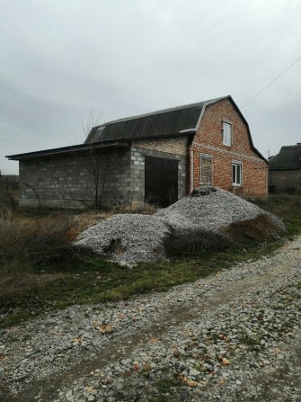 Будинок під ремонт площа землі 0,37 Га. - фото 1