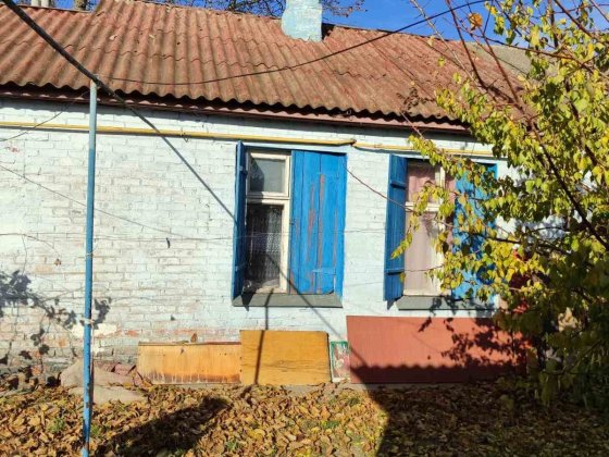 Дом с участком,  Продам. Миргород