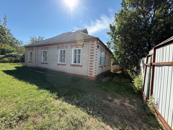 Продам будинок у місті Мерефа  Співпрацюю! Мерефа