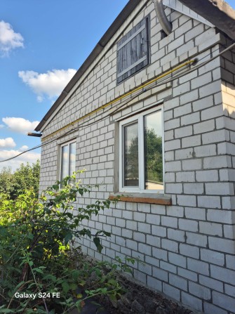 Продам добротный 2_х этажный дом г.Мерефа р_н центра - фото 1