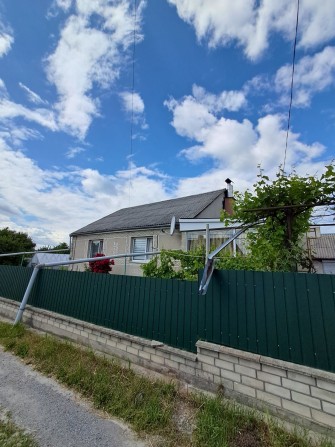 Продаж 4-кімнатного будинку - фото 1