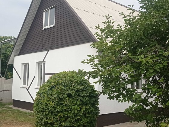 Два будинки в центрі міста Павлоград