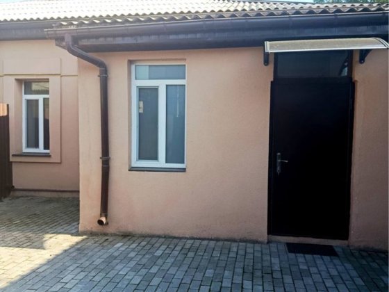 АН Продам полдома в центре Павлограда Павлоград