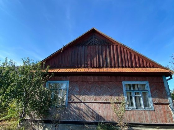 Продається будинок у затишному районі. Сарны