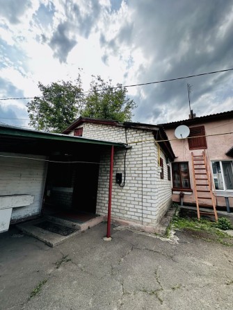 Частина будинку в районі залізничного вокзалу - фото 1