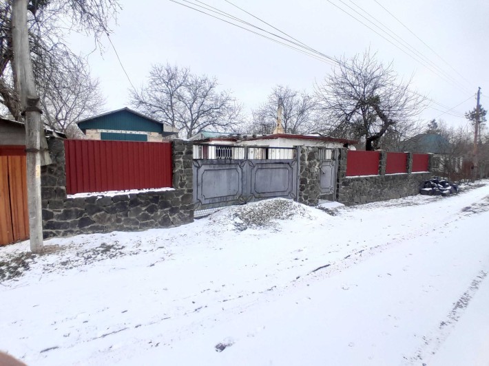 Пр одам будинок р-н 8 школи - фото 1