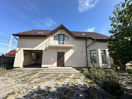 Продам житловий будинок місто Старокостянтинів Староконстантинов