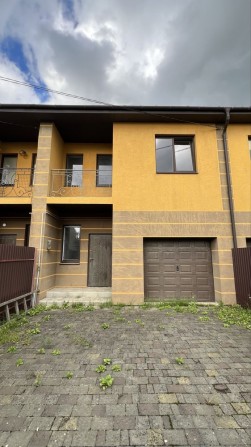 Продається сучасний будинок котеджного типу - фото 1