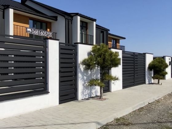 Великий будинок таунхаус на продаж у місті Хуст, Закарпаття Хуст