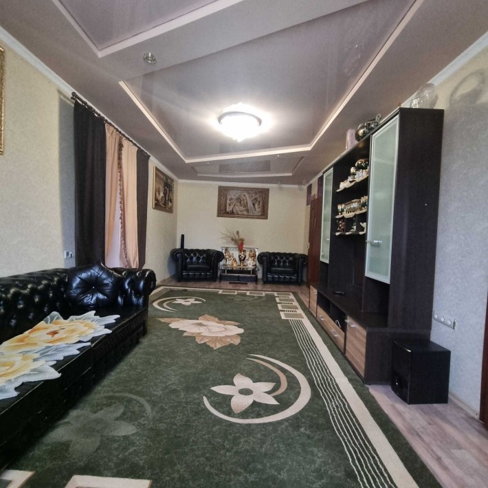 Будинок та земля - фото 1