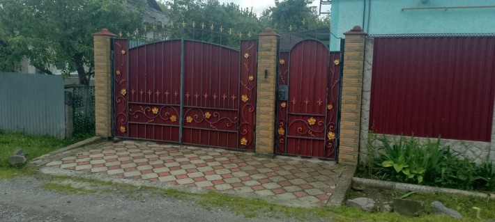 Продаєця мебльований будинок з ремонтом - фото 1