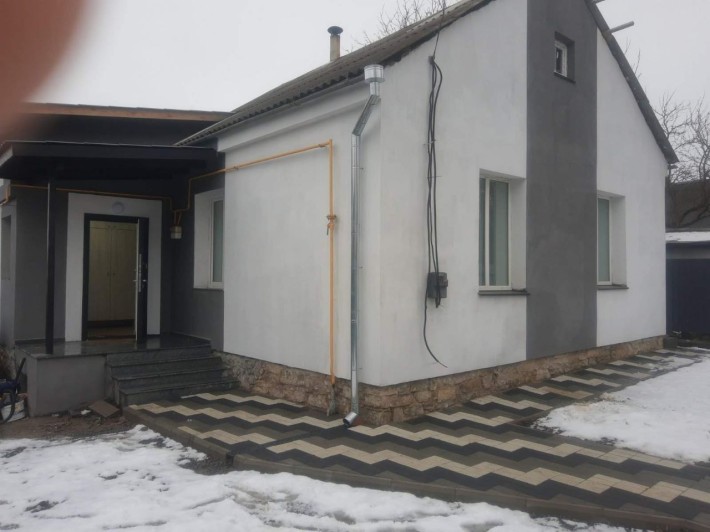 Продаж будинку 100 кв. - фото 1