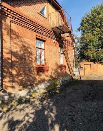 Продаж 5 кімнатного будинку (на авто 10хв до міста) - фото 1