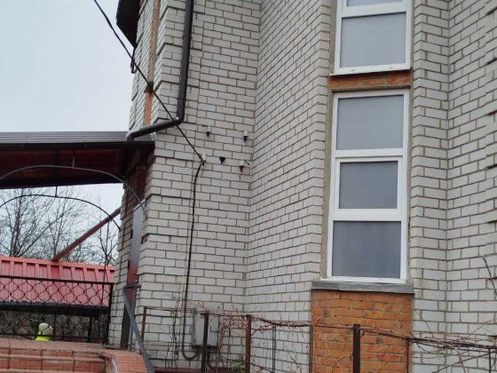 Продам двоповерховий будинок нової будівлі Чугуев