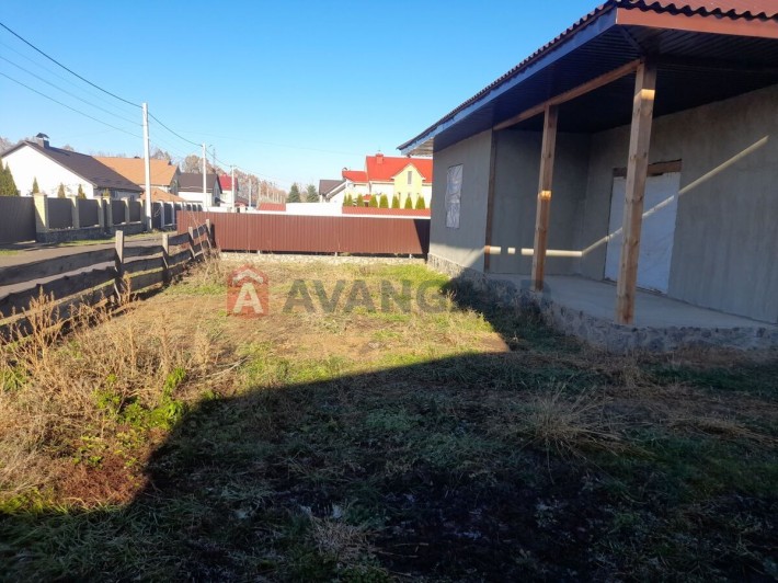 9 соток у мальовничому місці з будинком на території - фото 1