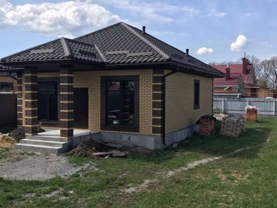 Продаж 1 пов. будинку з ділянкою 5.5 с.120 кв.м.Агрономічне Агрономичное