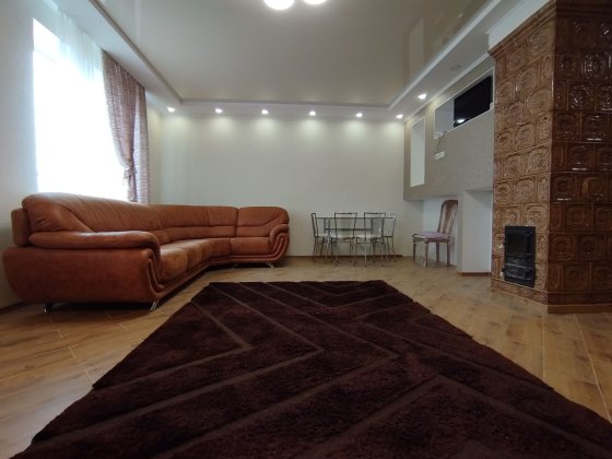 Продаж 2 поверхового таунхауса Агрономичное