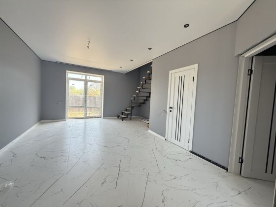 Продам таунхаус з ремонтом ТОП ‼️локація Стрижавка