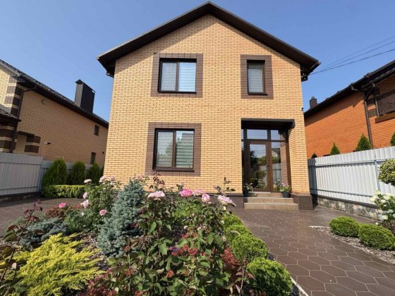 Продаж 2-поверхового будинку з ділянкою у Вінницьких Хуторах Винницкие Хутора