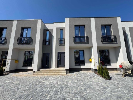 Продаж сучасного 2-поверхового таунхауса в Зарванцях Зарванцы