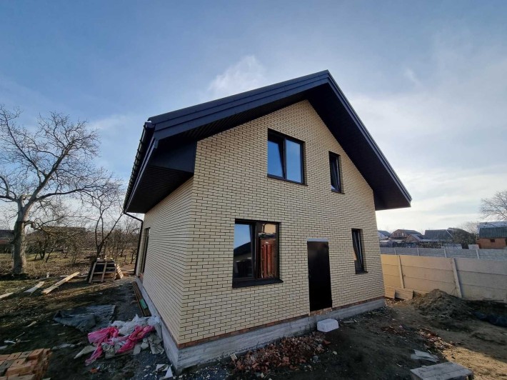 Продається двоповерховий будинок в Якушинцях - фото 1