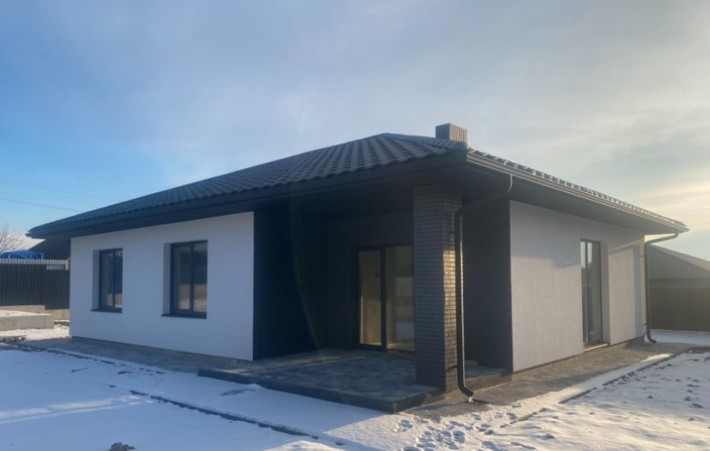 Будинок з терасою! Рованці біля баобабу - фото 1