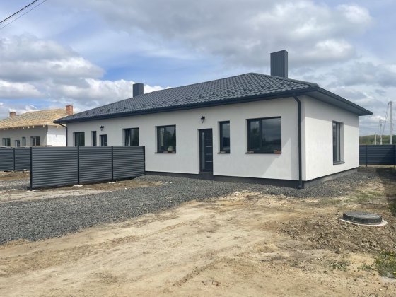 Якісний дуплекс частина будинку Боратин Боратин