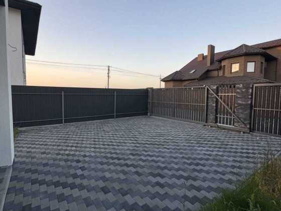 Будинок, Дуплекс, Боратин, консультація, є оселя Боратин