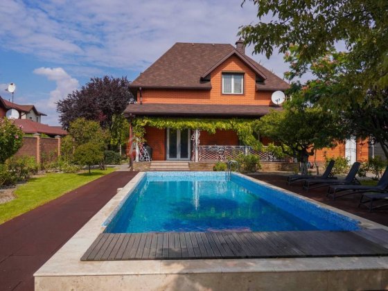 Продам дом Золотые Ключи