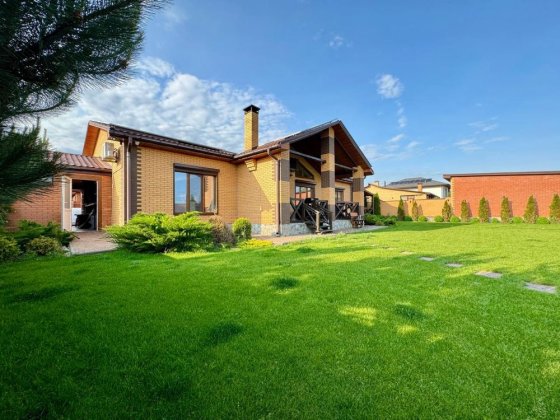 Будинок Новоолександрівка 135м2, від власника, басейн, сонячні панелі Новоалександровка