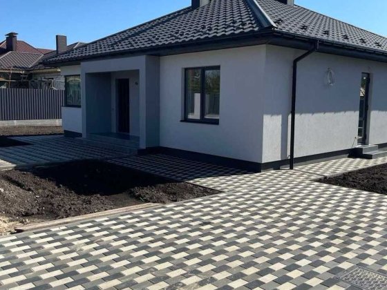 Будинок з ремонтом в с. Тетерівка Тетеревка