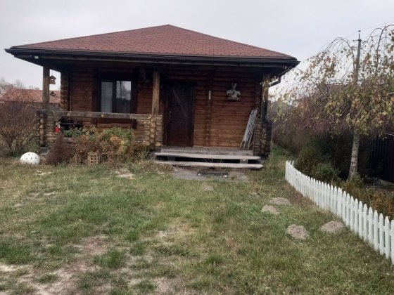 Продам маленький будинок зі зрубу в Довжику Довжик