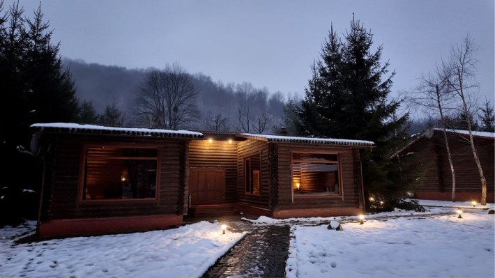 Продам дом со сруба в лесу, западная Украина. VIP резиденция. - фото 1