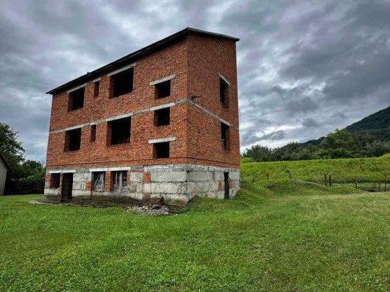 Продається будинок в м. Тячів Тячів