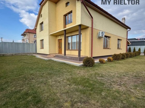 Продаж будинку в чудовій локації! Сторожница