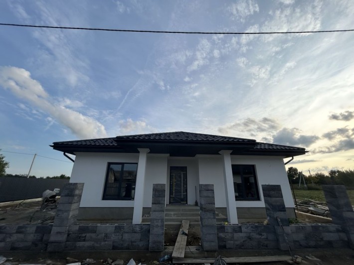 Продаж будинку поруч з Ужгородом! - фото 1