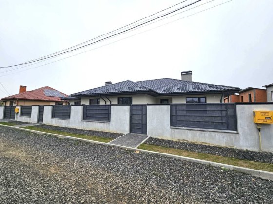 Продаж затишного котеджу в р-н Підлипники. Газове опалення. Оноковцы