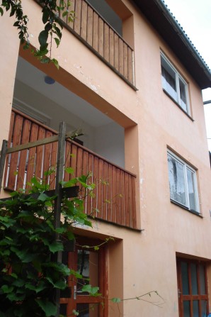 Продається житловий будинок в м. Рахів - фото 1