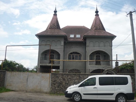 Продаж будинку+автосервіс, Закарпатська, Кінчеш Кинчеш