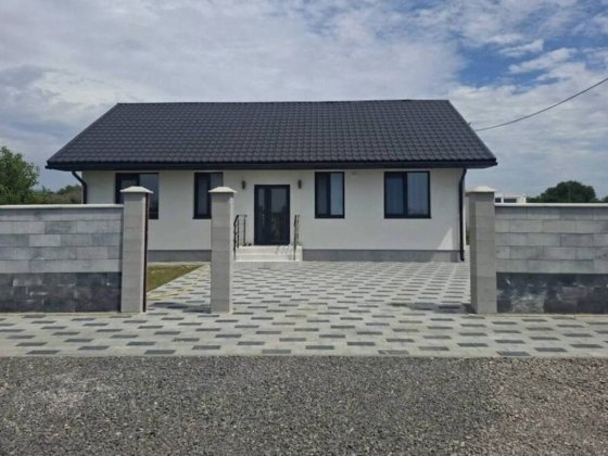 Продаж будинку в Баранинцях! Баранинцы