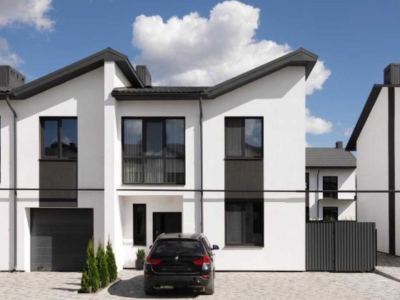 ЗДАНИЙ сучасний таунхаус - 10 хв до ЦЕНТРУ Крихівці