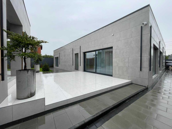 Стильний приватний будинок в с.Вовчинець - фото 1