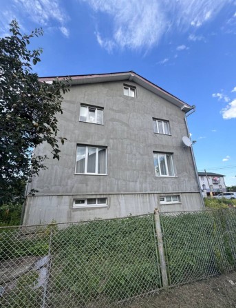 Продаж будинку, с. Чукалівка, вул. Грушевського 6

Просторий двоповерх - фото 1