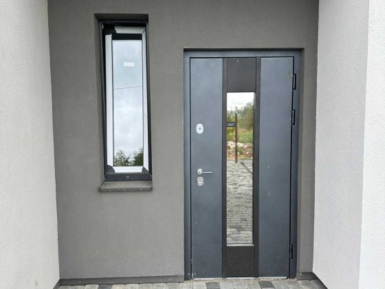 Таунхаус з власною ділянкою в Угорниках Угорники