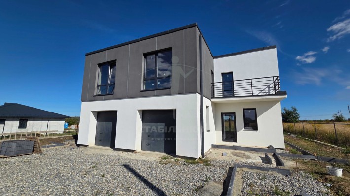 Продаж Дуплек 171 м2, ділянка 5.1 сот. Розтермінування. Не таунхаус - фото 1