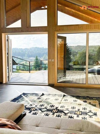 Продам будинок з чаном  в мальовничих Карпатах по гарячій ціні 12 сот - фото 1