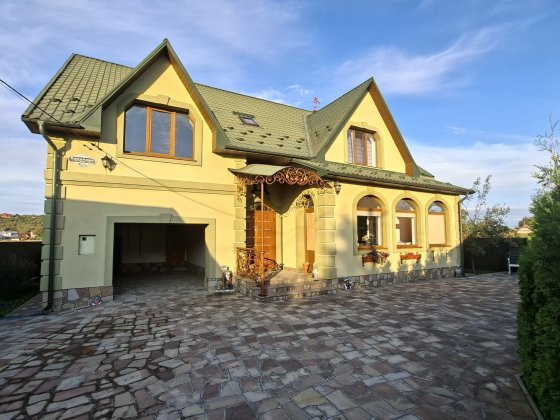 Продаж Будинок Вовчинець. Ремонт. Меблі. Техніка. Камін. Каскад. Метро Волчинец